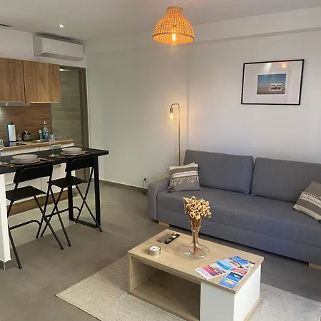 דירה Confortable - Parking Inclus - Proche Juan-les-pins *