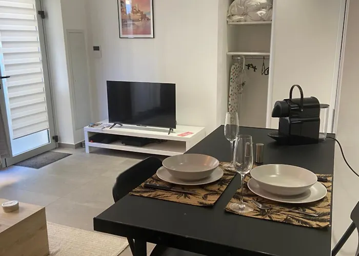 Confortable - Parking Inclus - Proche Juan-les-pins