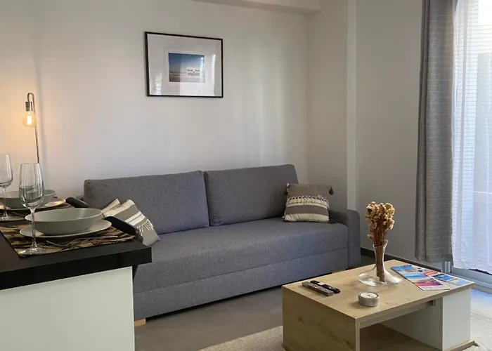 Confortable - Parking Inclus - Proche Juan-les-pins * Antibes